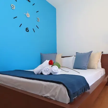 Del Parque Flats Estudio Lagunillas *